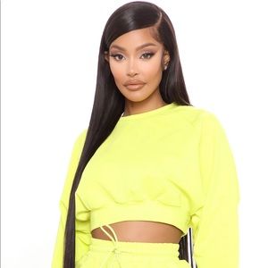 FashionNova Set. Neon Pants Suit. Loungewear. This outfit screams causal glam 😍